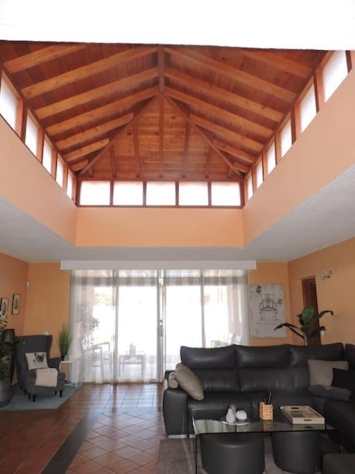 Villa Ventura - Piscina Climatizada & Aire Acondicionado Caleta De Fuste Luaran gambar