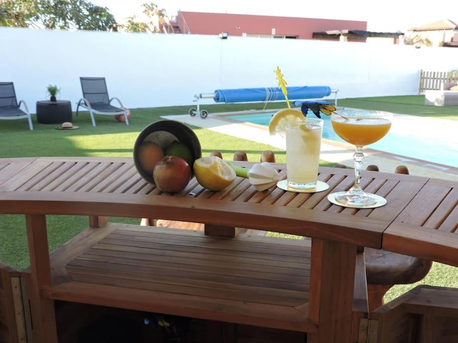 Villa Ventura - Piscina Climatizada & Aire Acondicionado Caleta De Fuste Luaran gambar
